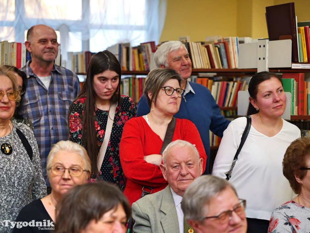 Krystyna i Andrzej Mięsikowscy. Wystawa w Tucholi