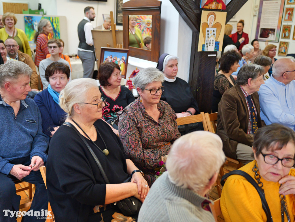 Religia w sztuce ludowej. Wystawa w Muzeum Borów...