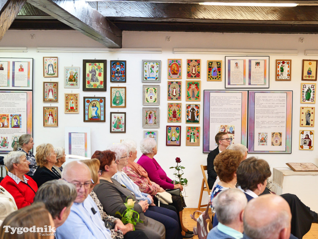 Religia w sztuce ludowej. Wystawa w Muzeum Borów...