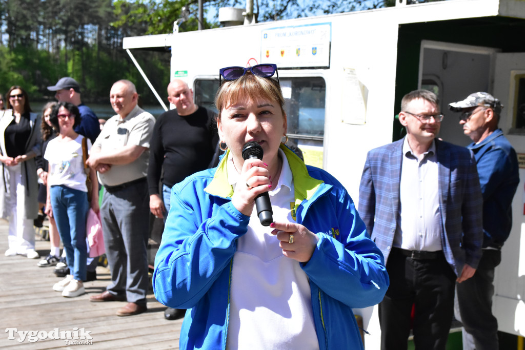 Zalew Koronowski: Wraz z majwóką rozpoczął się sezon turystyczny dla promu Koronowo. Wyśmienita impreza na start atrakcji!