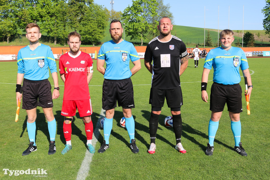 Klasa A: Tucholanka Kaemde Tuchola - Grom Osie 2:3 (2:1). Bramki: Orzechowski (11, 42)