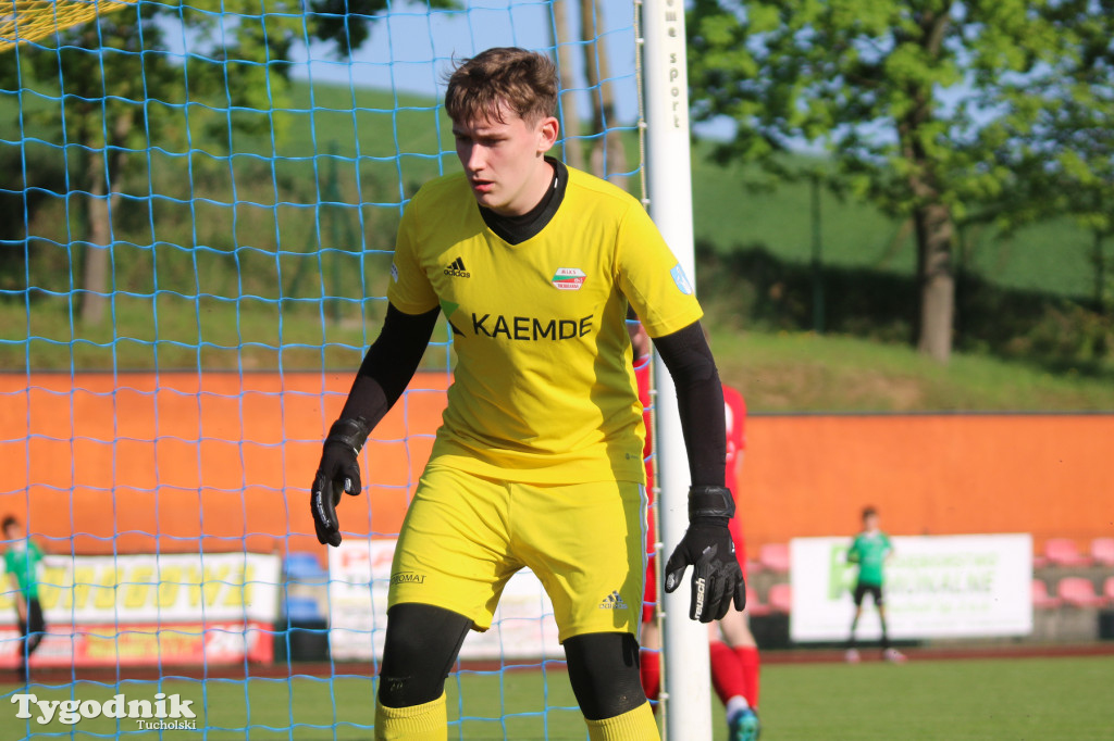Klasa A: Tucholanka Kaemde Tuchola - Grom Osie 2:3 (2:1). Bramki: Orzechowski (11, 42)