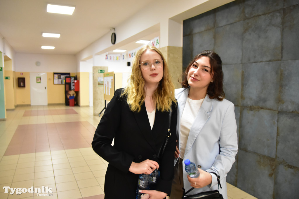Tegoroczni absolwenci szkół ponadpodstawowych zmierzyli się z egzaminem dojrzałości