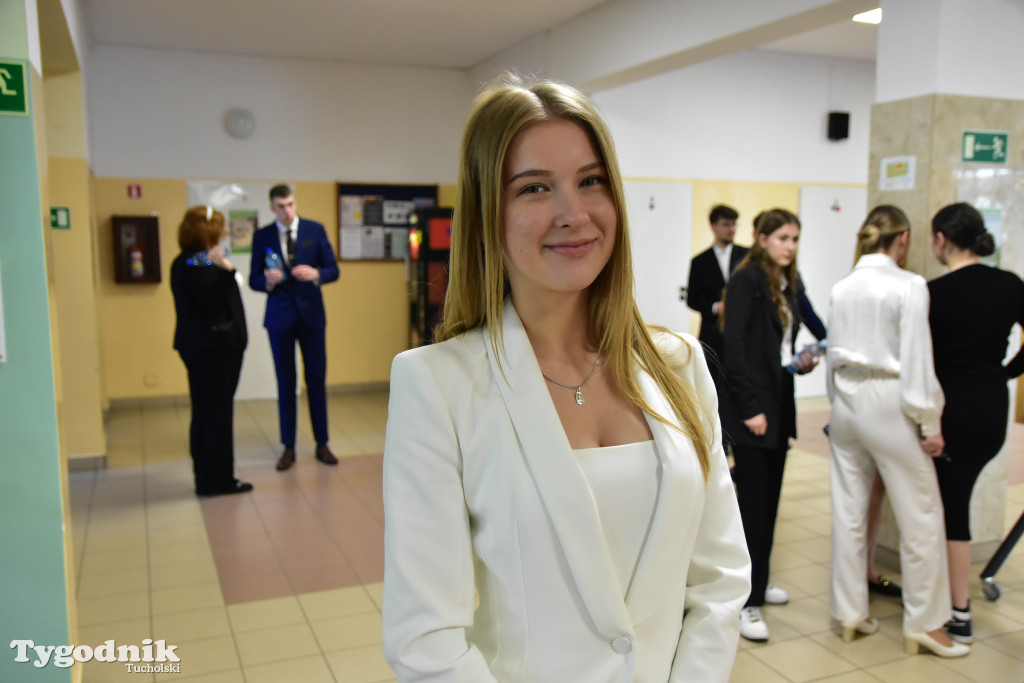 Tegoroczni absolwenci szkół ponadpodstawowych zmierzyli się z egzaminem dojrzałości