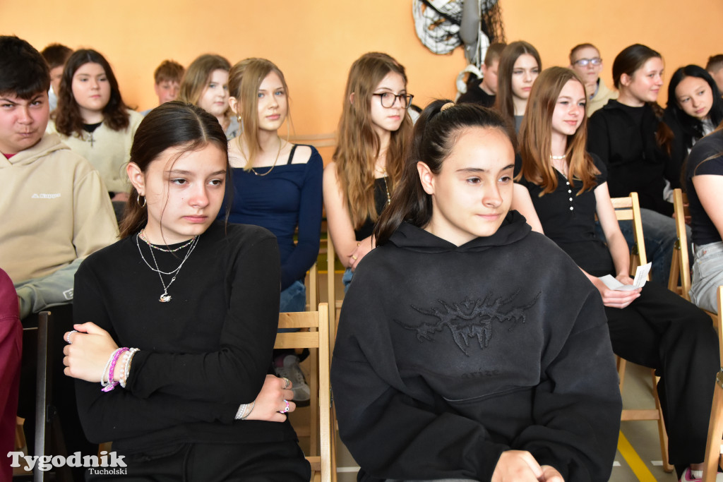 Młodzieżowi Radni Powiatu Tucholskiego opowiadali o swojej pracy