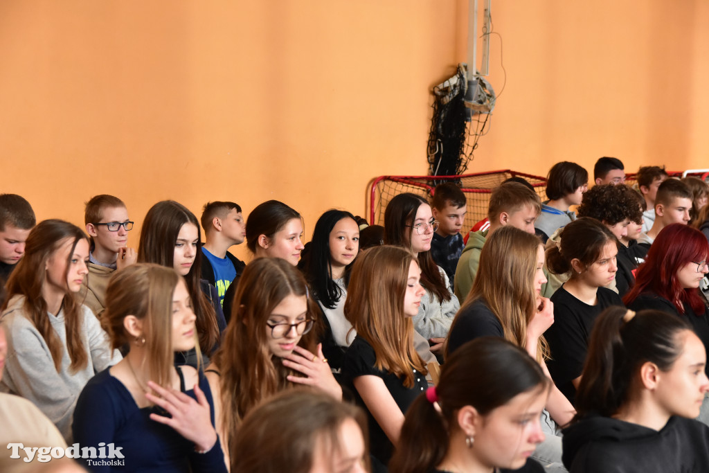 Młodzieżowi Radni Powiatu Tucholskiego opowiadali o swojej pracy