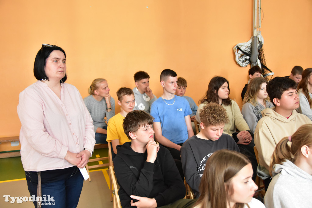 Młodzieżowi Radni Powiatu Tucholskiego opowiadali o swojej pracy