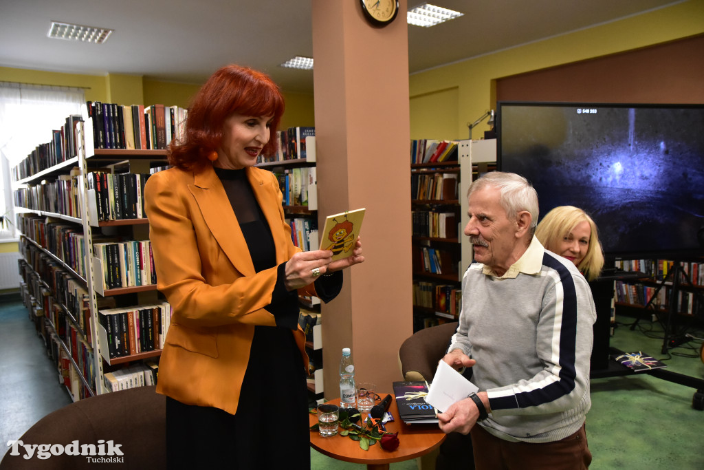 25-lecie twórczości poetyckiej Grażyny Wojcieszko z Krzywogońca / ZDJĘCIA