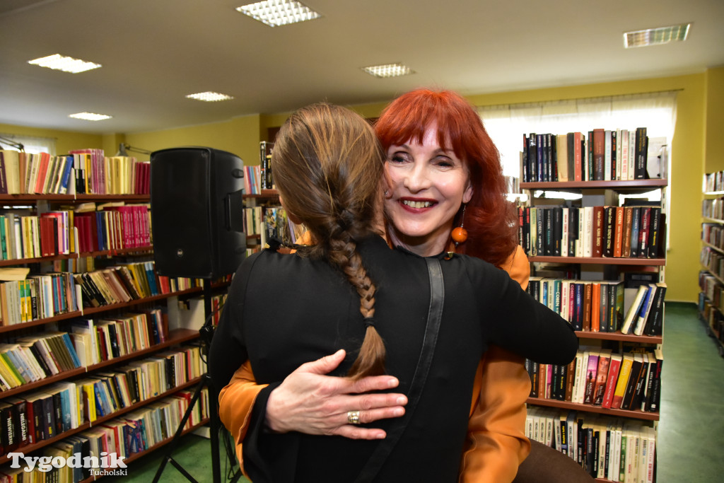 25-lecie twórczości poetyckiej Grażyny Wojcieszko z Krzywogońca / ZDJĘCIA
