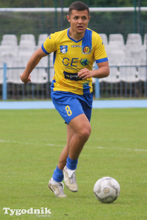 Klasa okręgowa: MUKS CWZS Bydgoszcz - Rawys CEO Raciąż 3:5 (0:1). Bramki: Rybacki (25,75,90), G. Kokoladze (80,90+1)
