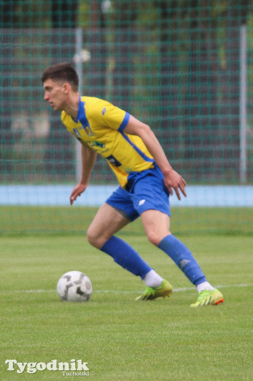 Klasa okręgowa: MUKS CWZS Bydgoszcz - Rawys CEO Raciąż 3:5 (0:1). Bramki: Rybacki (25,75,90), G. Kokoladze (80,90+1)