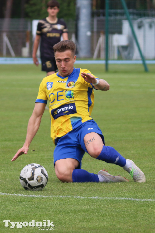 Klasa okręgowa: MUKS CWZS Bydgoszcz - Rawys CEO Raciąż 3:5 (0:1). Bramki: Rybacki (25,75,90), G. Kokoladze (80,90+1)