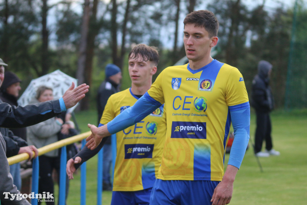 Klasa okręgowa: Rawys CEO Raciąż - Gryf Sicienko 6:1 (2:0)