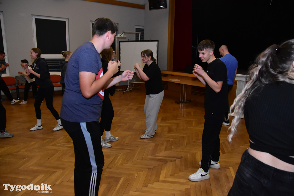 Tuchola: Młodzi szkolili swoje umiejętności na warsztatach z samoobrony