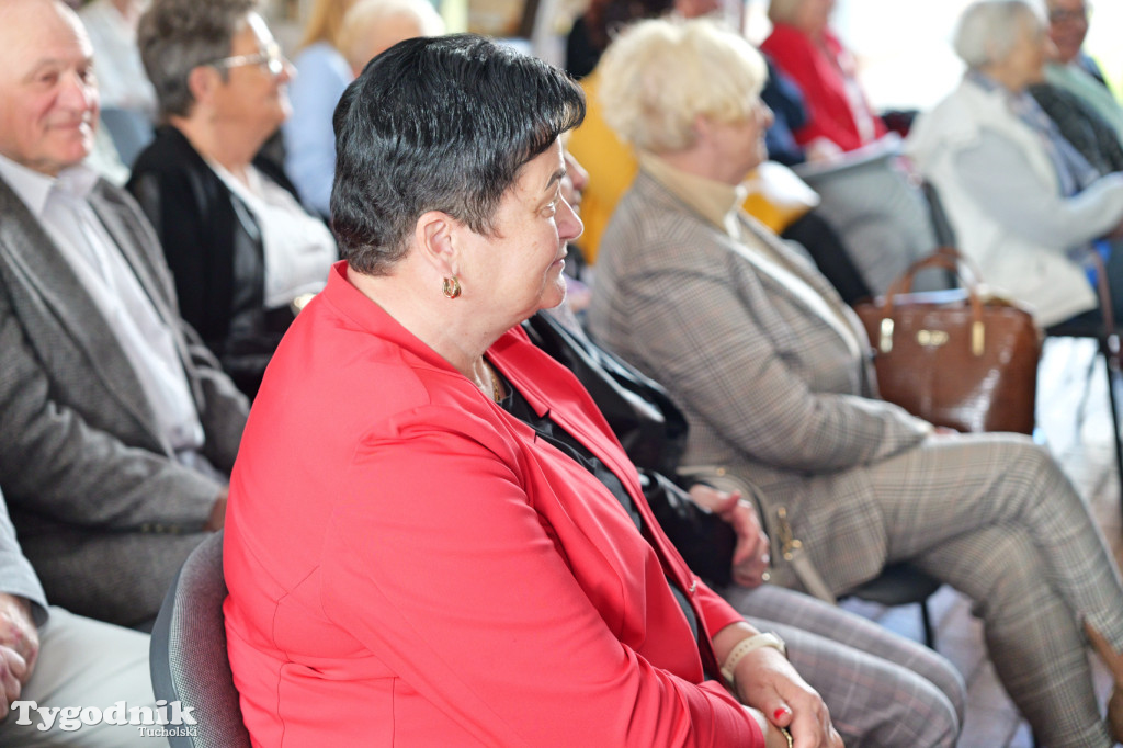Seniorzy z całego województwa debatowali w Cekcynie