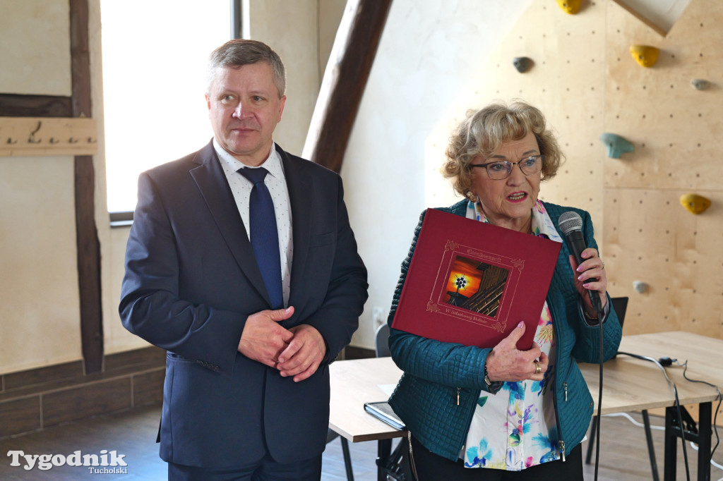 Seniorzy z całego województwa debatowali w Cekcynie