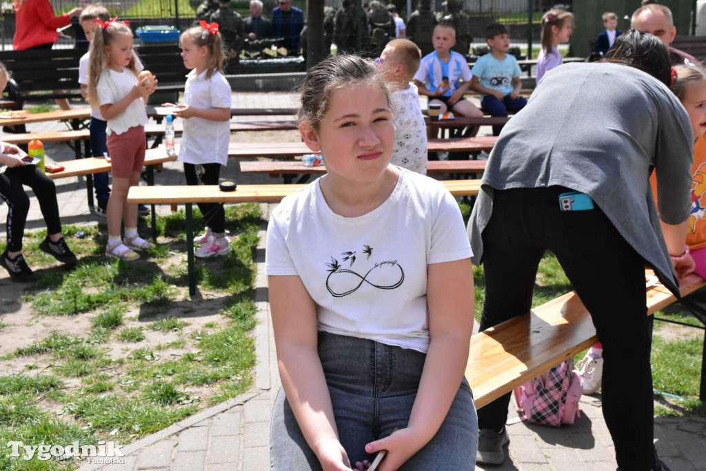 Uroczystość z okazji nadania Szkole Podstawowej w Lubiewie im. Wojska Polskiego