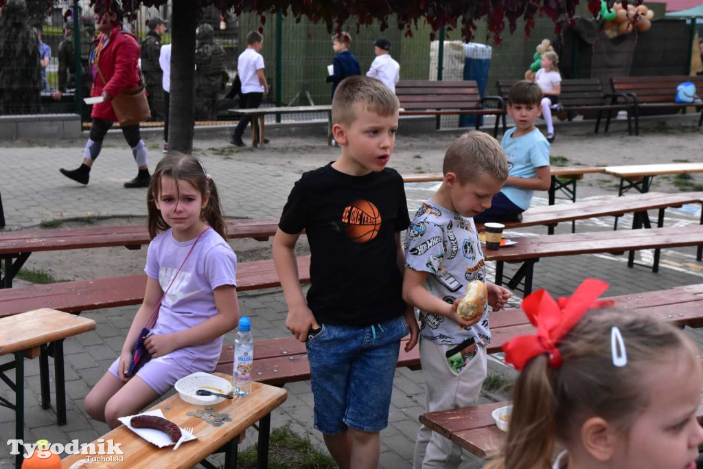 Uroczystość z okazji nadania Szkole Podstawowej w Lubiewie im. Wojska Polskiego