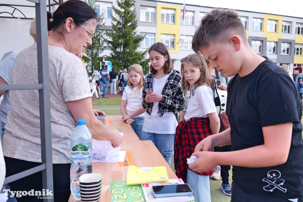 Trójka z dużą szkolną imprezą!