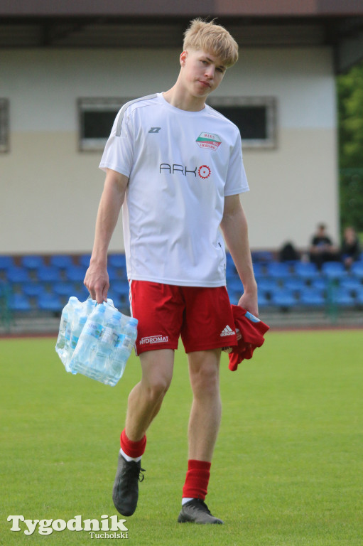 Klasa A: Tucholanka Kaemde Tuchola - Victoria Niemcz 1:1 (1:1). Bramka: Galiński (29)