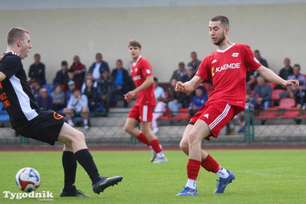Klasa A: Tucholanka Kaemde Tuchola - Victoria Niemcz 1:1 (1:1). Bramka: Galiński (29)