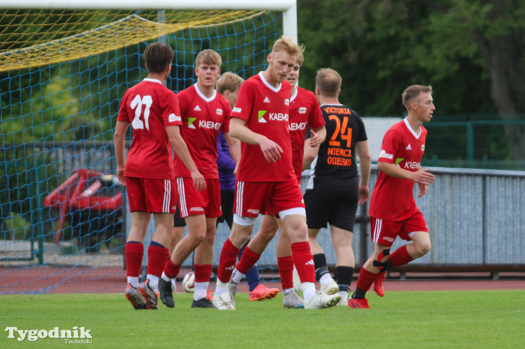 Klasa A: Tucholanka Kaemde Tuchola - Victoria Niemcz 1:1 (1:1). Bramka: Galiński (29)