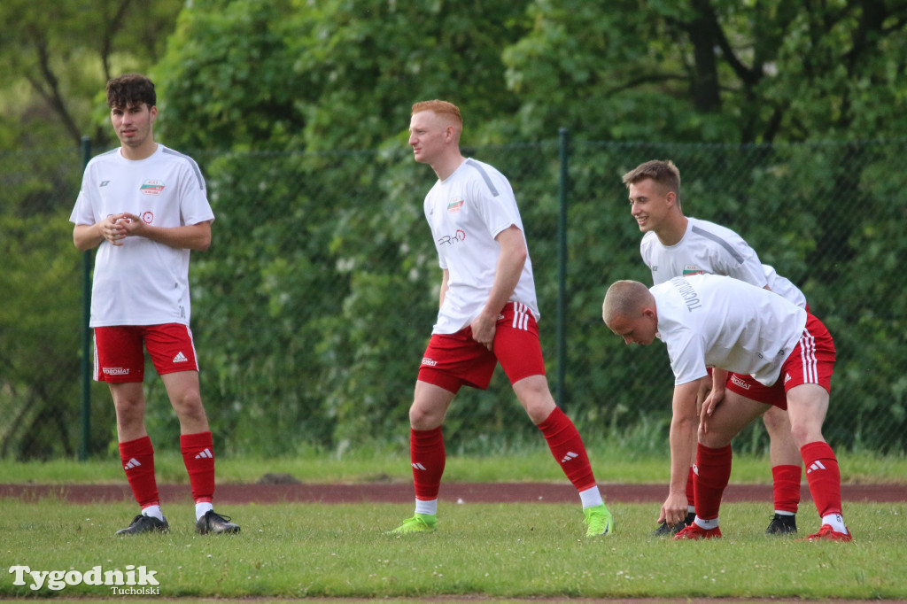 Klasa A: Tucholanka Kaemde Tuchola - Victoria Niemcz 1:1 (1:1). Bramka: Galiński (29)