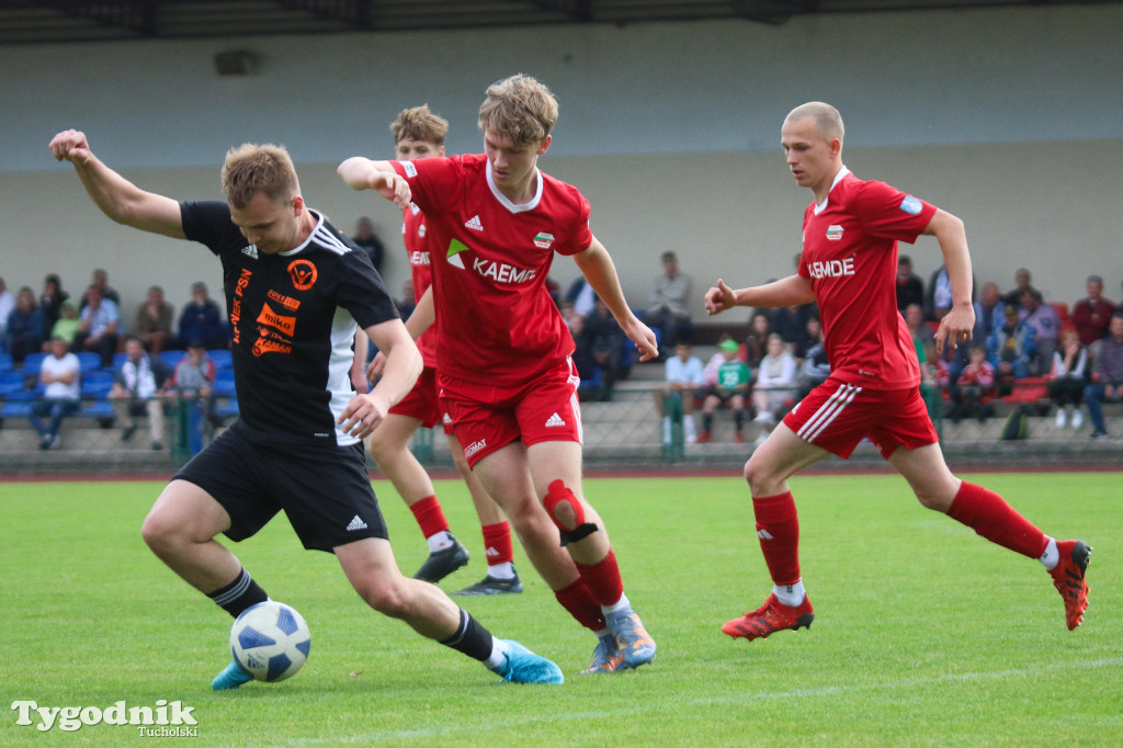 Klasa A: Tucholanka Kaemde Tuchola - Victoria Niemcz 1:1 (1:1). Bramka: Galiński (29)