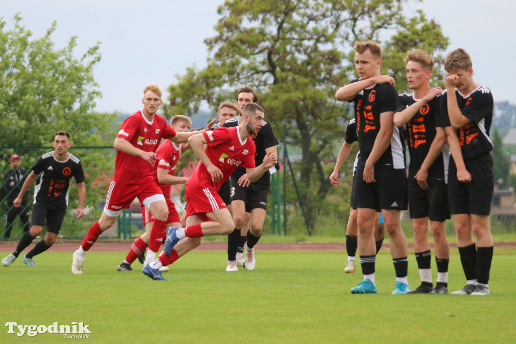 Klasa A: Tucholanka Kaemde Tuchola - Victoria Niemcz 1:1 (1:1). Bramka: Galiński (29)