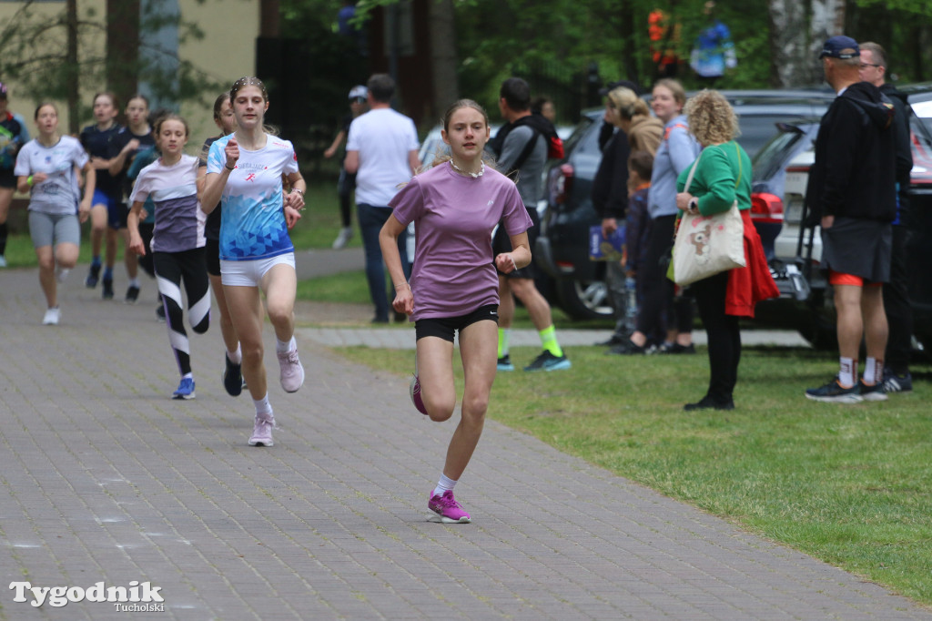 7. Okonińska Pętla - wspaniała pogoda i kilkuset sportowców na starcie
