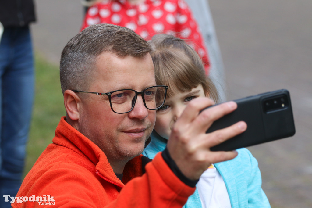 7. Okonińska Pętla - wspaniała pogoda i kilkuset sportowców na starcie