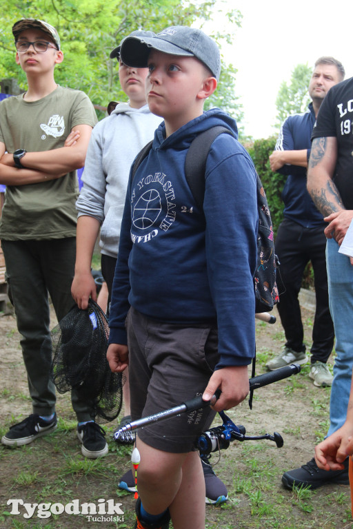 Dzień Dziecka nad Głęboczkiem - wędkowali najmłodsi