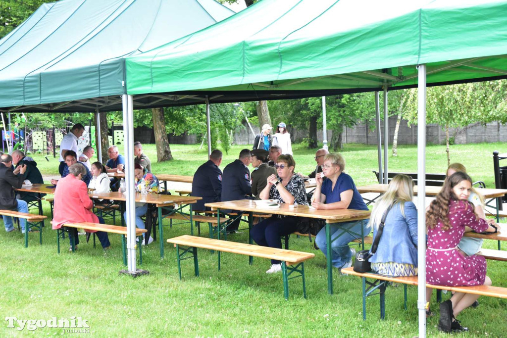 Tuchola: Uroczystość wręczenia sztandaru 11. Wojskowego Oddziału Gospodarczego