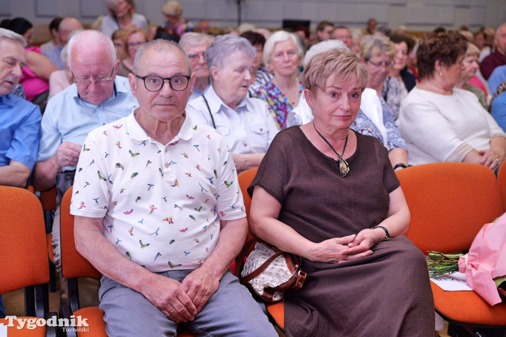 Kabaret Sanatorium wrócił na scenę. Seria skeczów w TOK-u