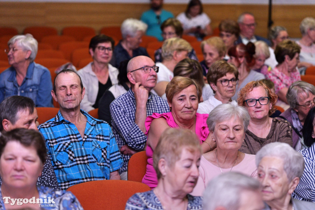 Kabaret Sanatorium wrócił na scenę. Seria skeczów w TOK-u