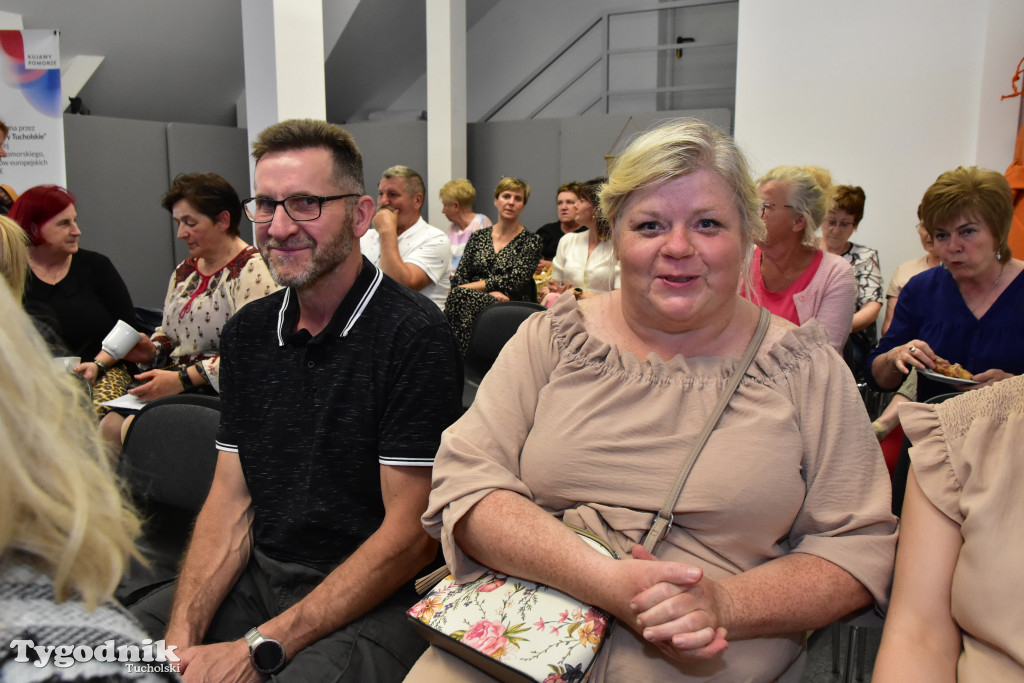 Uroczystość wręczania umów o powierzenie grantu na projekty dla seniorów