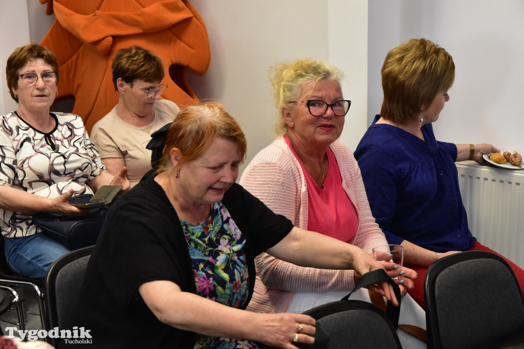 Uroczystość wręczania umów o powierzenie grantu na projekty dla seniorów