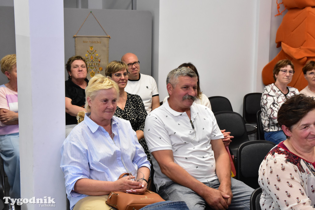 Uroczystość wręczania umów o powierzenie grantu na projekty dla seniorów