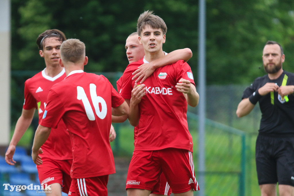 Klasa A: tucholanka Kaemde Tuchola - Wda II Świecie 5:0 (1:0)