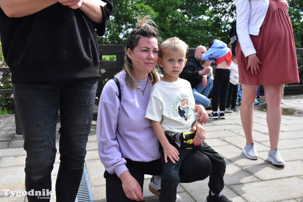 Dzień Dziecka w Stobnie to bezgraniczna radość kilkudziesięciu uśmiechniętych dzieci