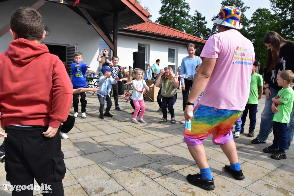 Dzień Dziecka w Stobnie to bezgraniczna radość kilkudziesięciu uśmiechniętych dzieci