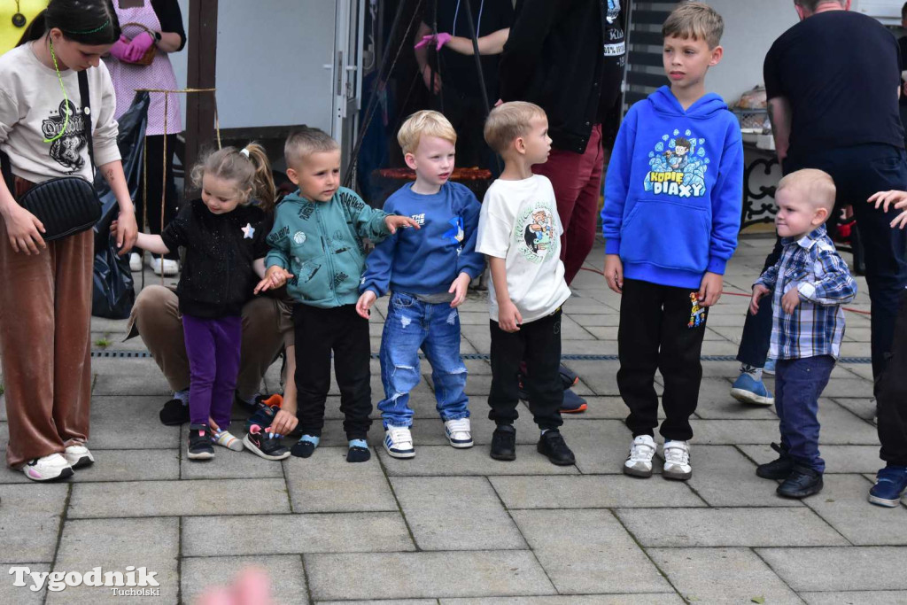 Dzień Dziecka w Stobnie to bezgraniczna radość kilkudziesięciu uśmiechniętych dzieci