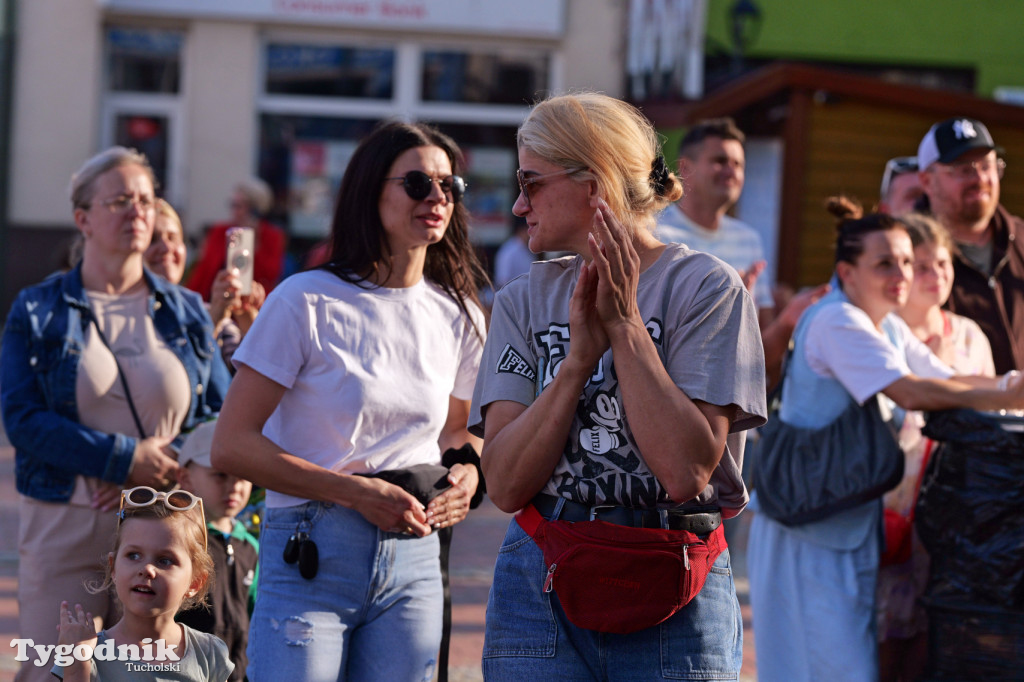 Tuchola, rynek. TOK\'n\'ROCK - debiut młodzieżowego zespołu! ZDJĘCIA