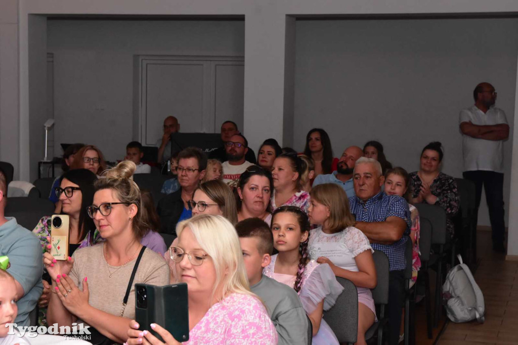 W Śliwicach wystąpili młodzi i utalentowani wokaliści podczas Młodzieżowej Giełdy Piosenki