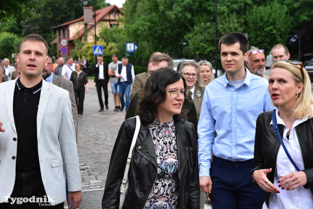 Tuchola: Obchody 60-lecia istnienia Technikum Leśnego im. Adama Loreta