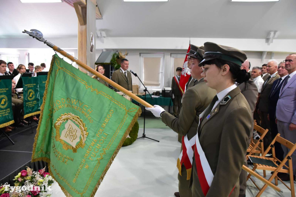 Tuchola: Obchody 60-lecia istnienia Technikum Leśnego im. Adama Loreta
