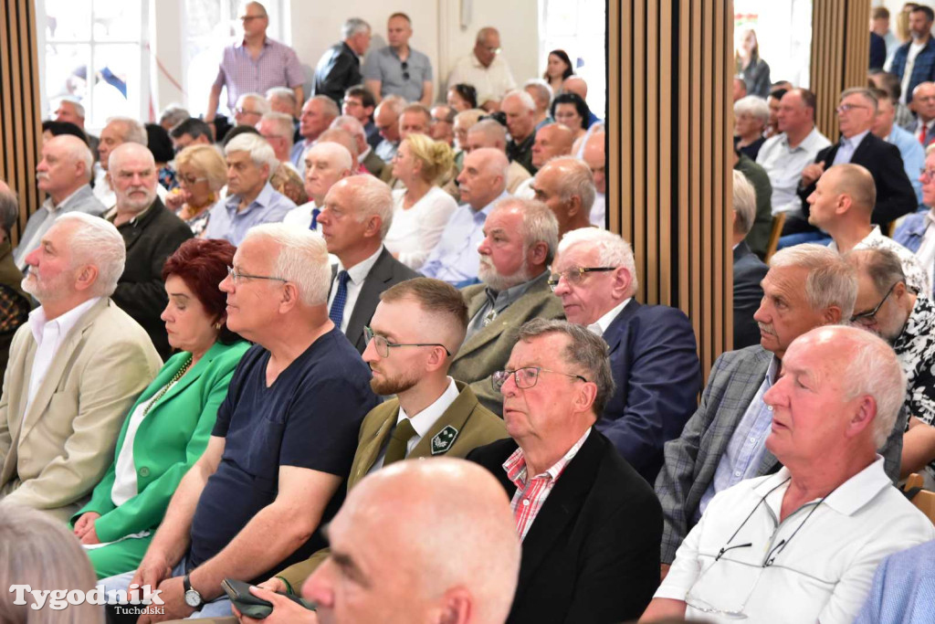 Tuchola: Obchody 60-lecia istnienia Technikum Leśnego im. Adama Loreta