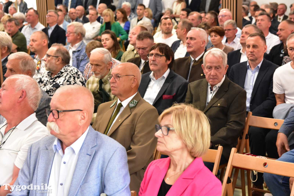Tuchola: Obchody 60-lecia istnienia Technikum Leśnego im. Adama Loreta