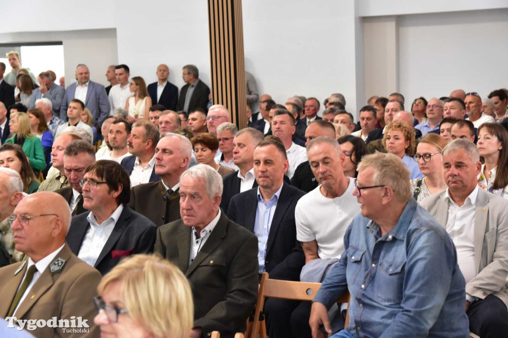 Tuchola: Obchody 60-lecia istnienia Technikum Leśnego im. Adama Loreta