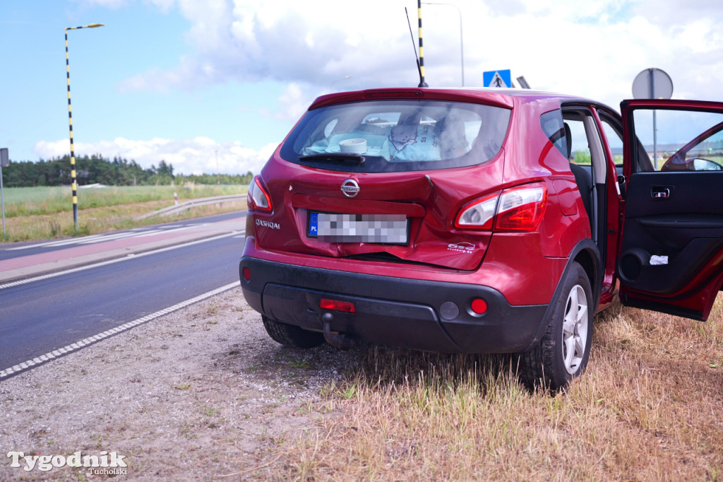 DW 240. Kolizja czterech samochodów przed pasami